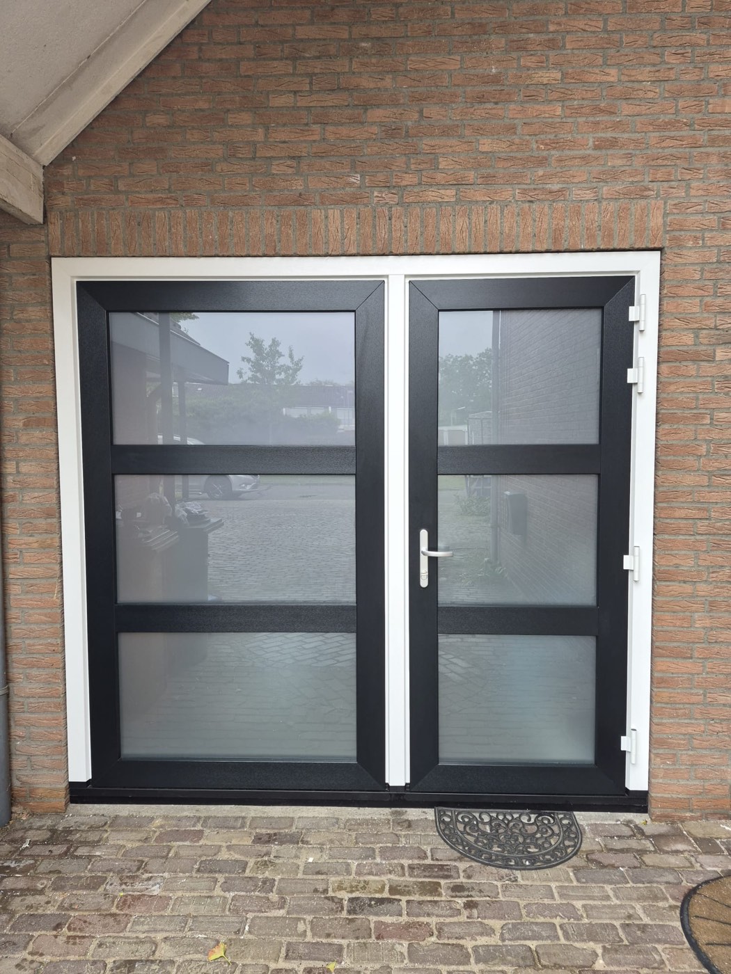 Dubbele deur antraciet met matglas